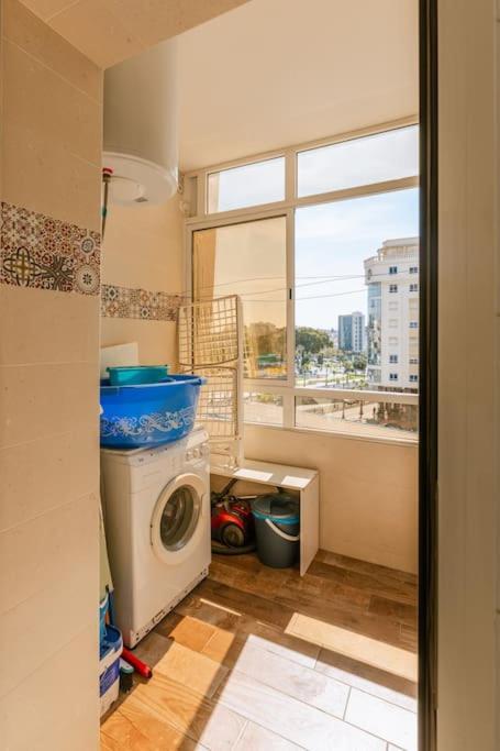 Central 2-Bedrooms Near Beach & Dining Ταγγέρη Εξωτερικό φωτογραφία